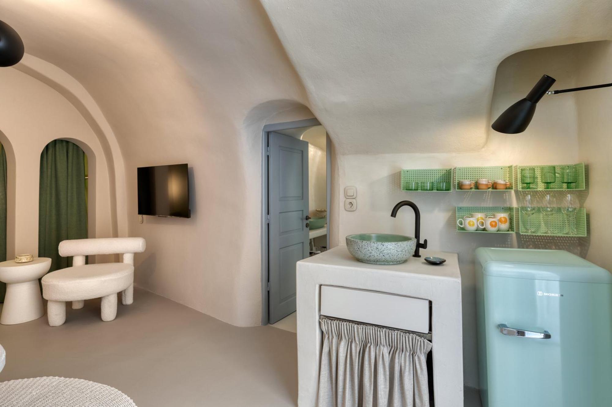 Hermes Cave House By Oias Local Cave Houses ภายนอก รูปภาพ